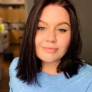 Meet your Posher, Nyla